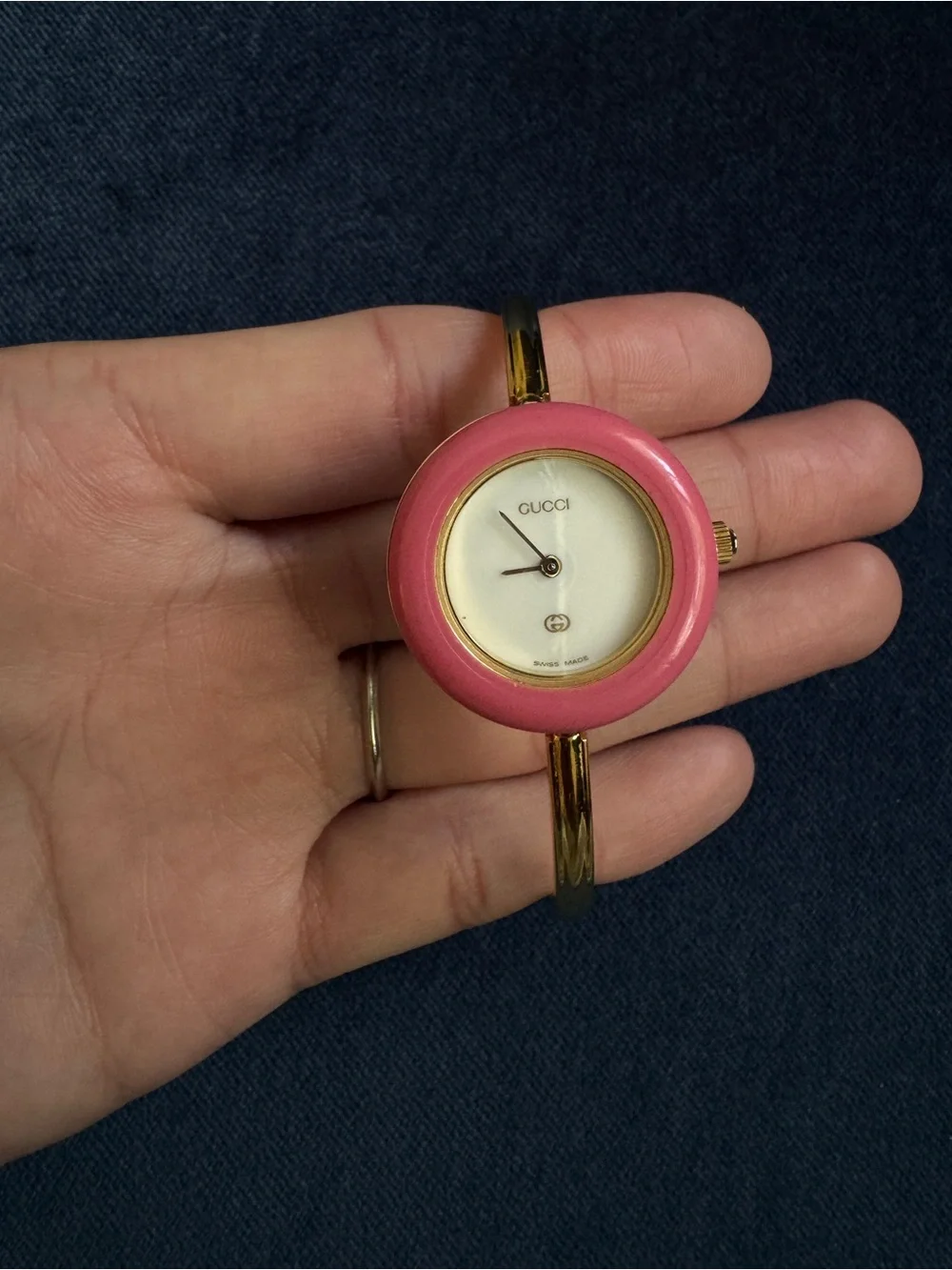 Vintage Gucci 11/12 Change Bezel Gold Pink  Bezel Bangle Quartz Women's Watch